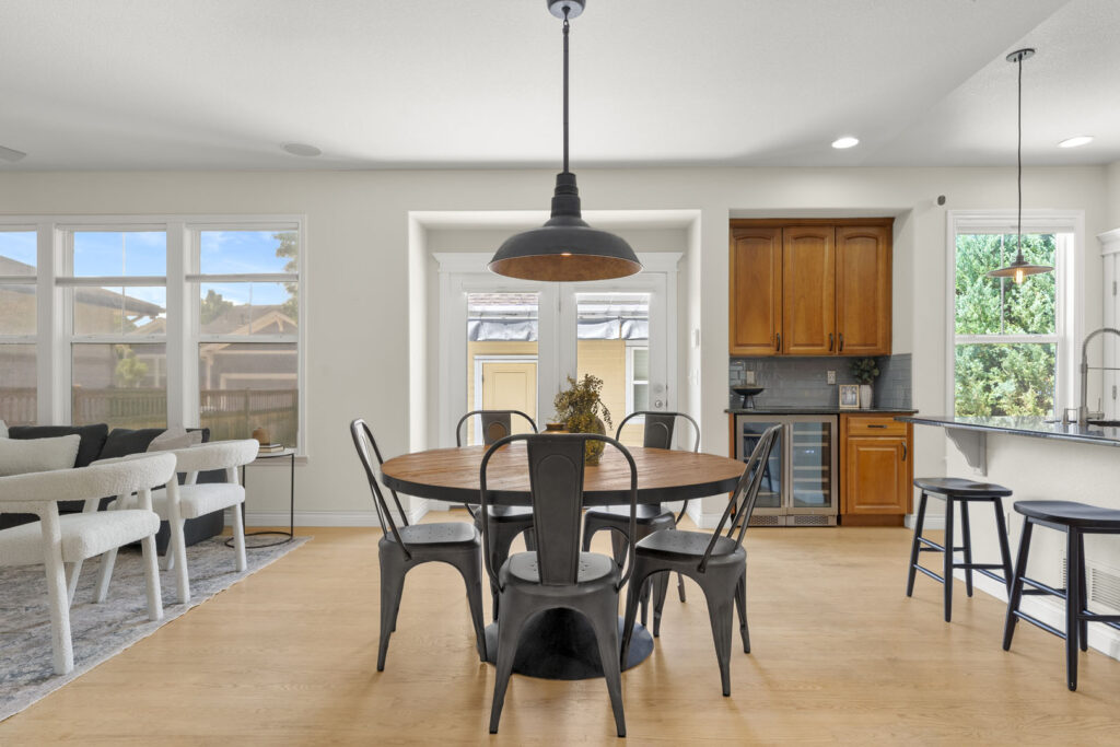 Real Estate Photograph of a Dining Room Table