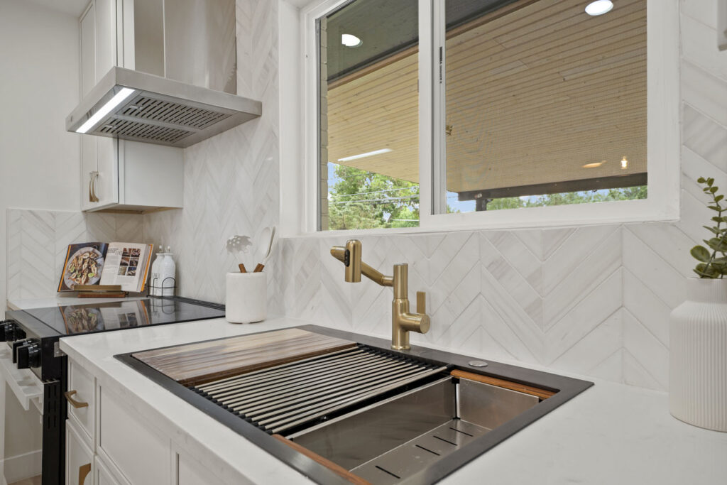 Real Estate Photograph of a Modern Kitchen Sink